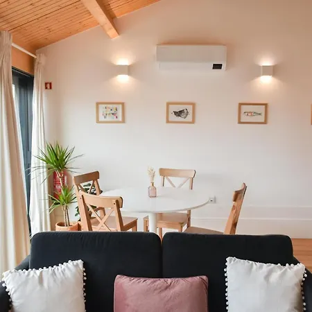 Charmosa Penthouse 2 Quartos - Batalha - - N 포르투