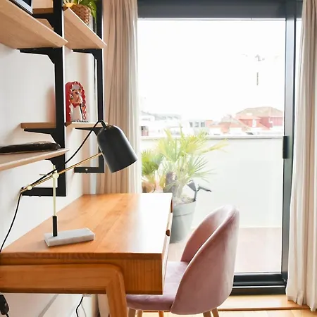 아파트 Charmosa Penthouse 2 Quartos - Batalha - - N 포르투