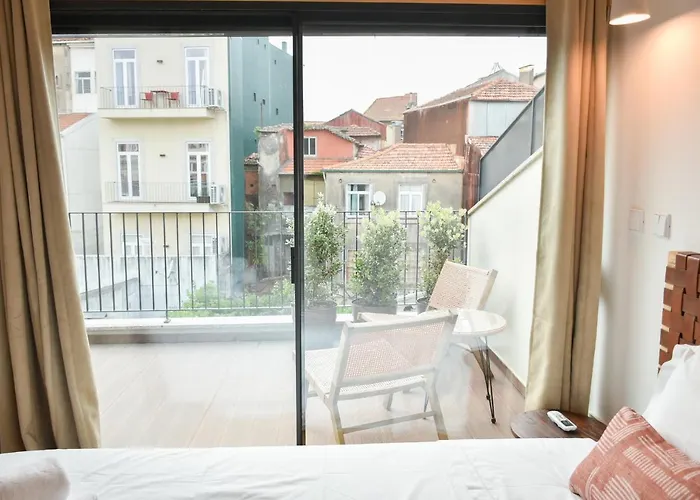 Charmosa Penthouse 2 Quartos - Batalha - - N