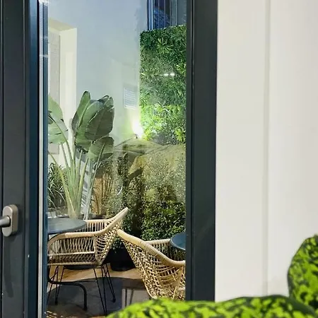 Charmosa Penthouse 2 Quartos - Batalha - - N Oporto