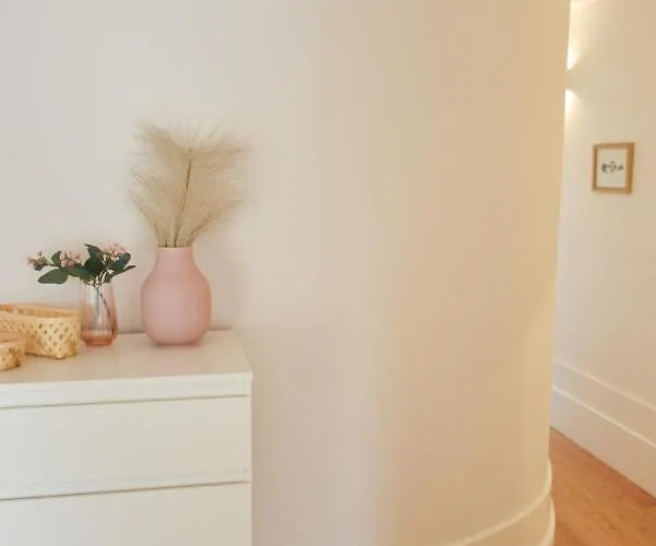 Charmosa Penthouse 2 Quartos - Batalha - - N شقة