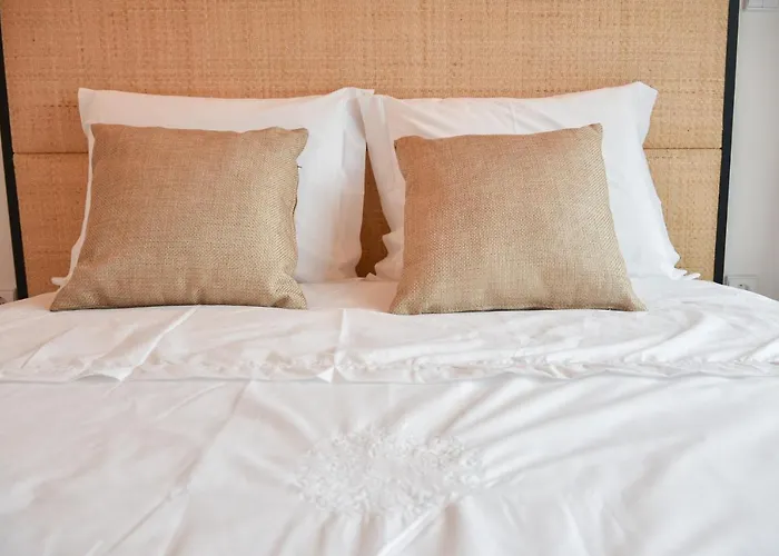 Charmosa Penthouse 2 Quartos - Batalha - - N