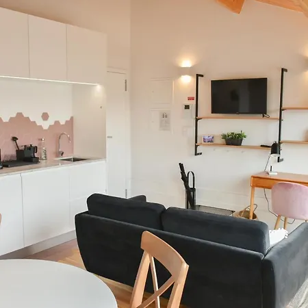 Charmosa Penthouse 2 Quartos - Batalha - - N Lägenhet Oporto