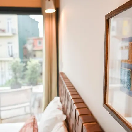 Appartamento Charmosa Penthouse 2 Quartos - Batalha - - N Oporto