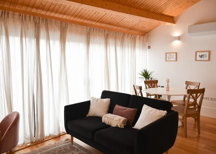 Charmosa Penthouse 2 Quartos - Batalha - - N דירה פורטו