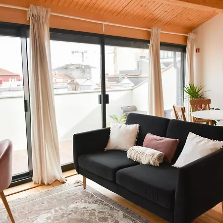 Charmosa Penthouse 2 Quartos - Batalha - - N شقة