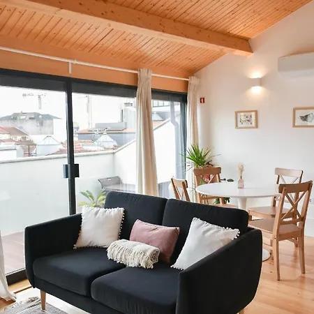 شقة Charmosa Penthouse 2 Quartos - Batalha - - N